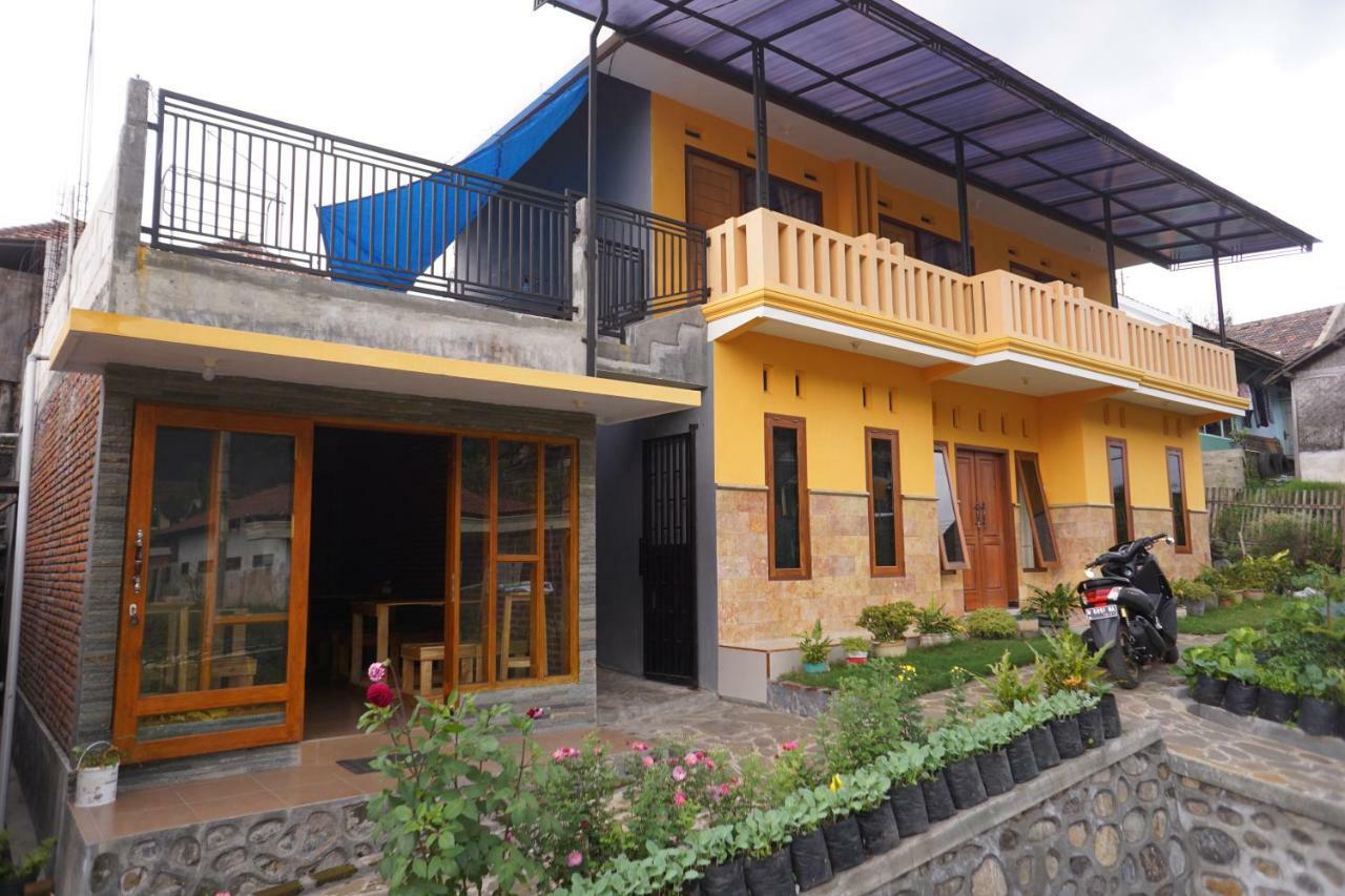 Homestay Lereng Bromo Bagian luar foto